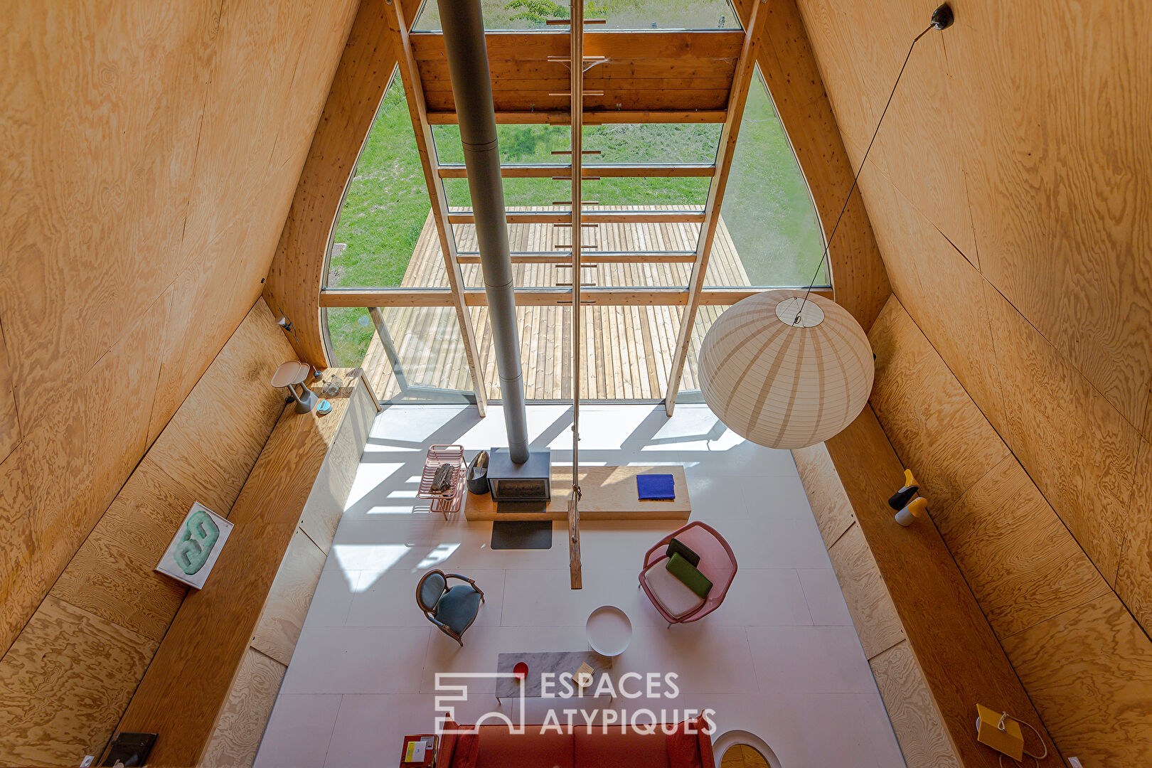 Maison d’architecte en ossature bois – L’atypisme à la campagne