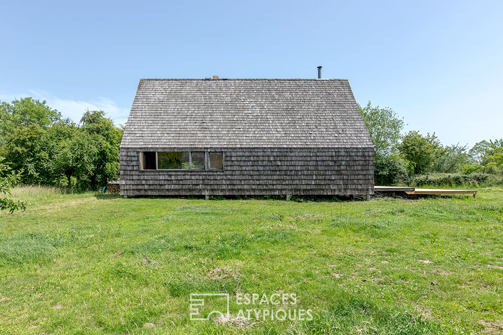 Maison d’architecte en ossature bois – L’atypisme à la campagne