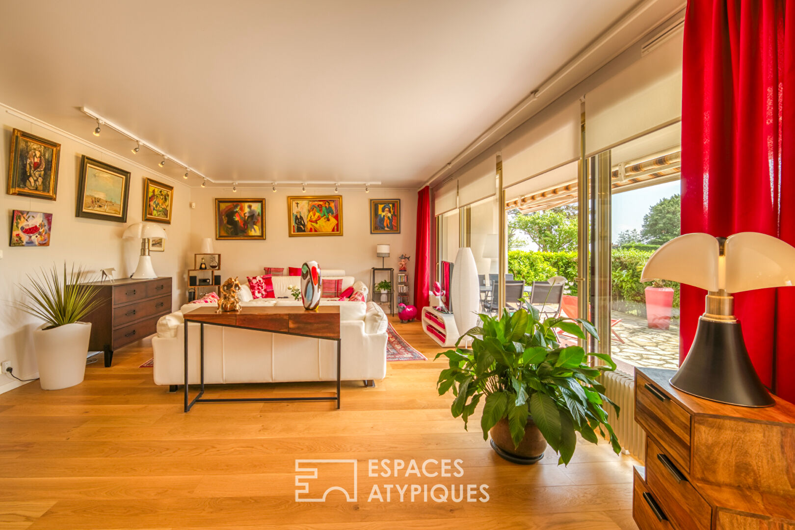 Comfortable garden-level apartment in the Felix Faure area