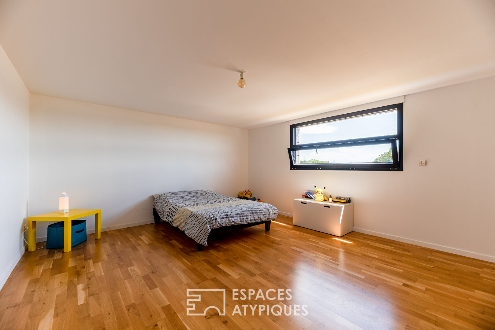 Architect’s wooden frame house