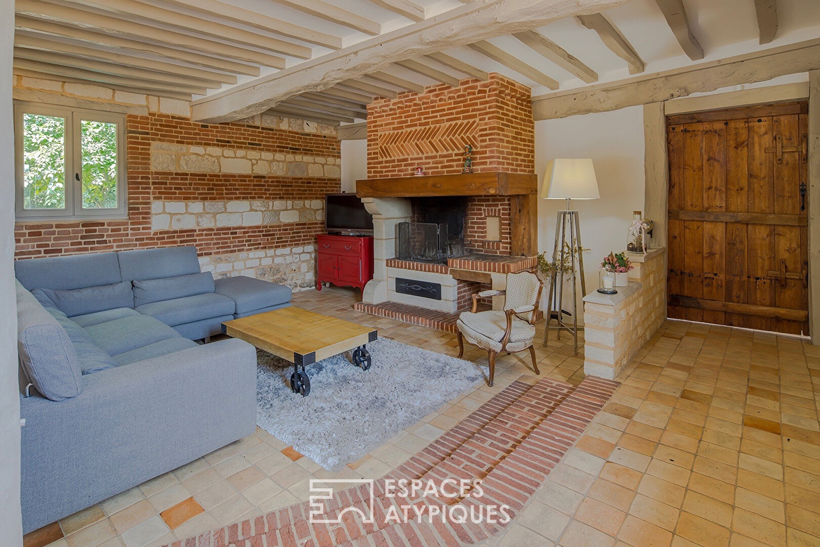 Thatched cottage from an old barn with swimming pool and outbuilding