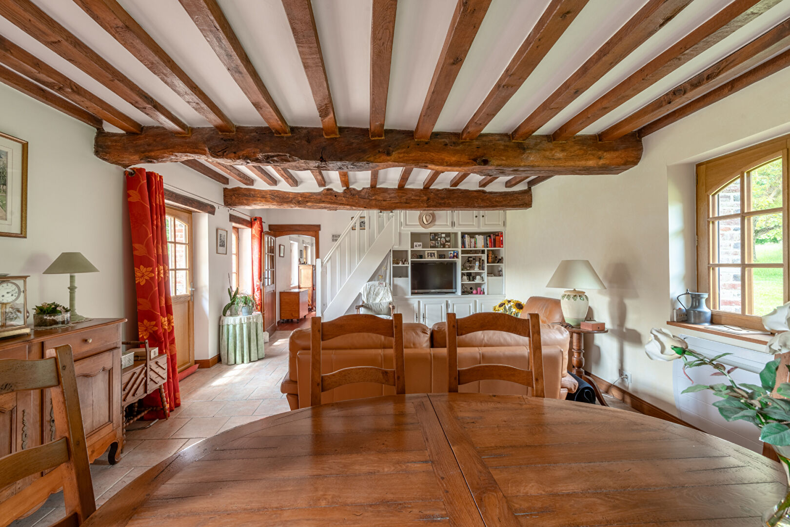 Normande de charme et ses dépendances dans l’un des plus beaux villages de France