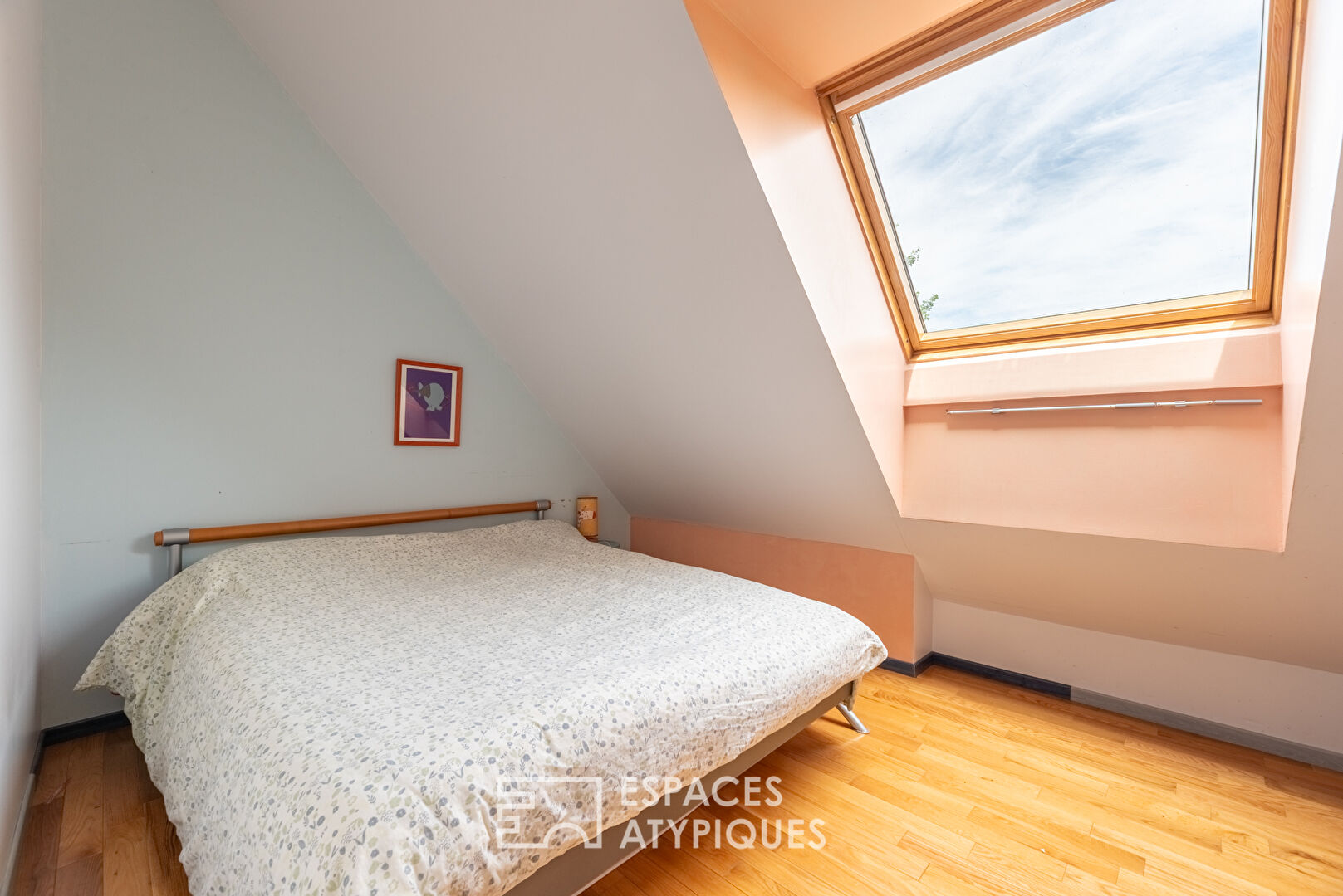 Maison québécoise en ossature bois avec piscine