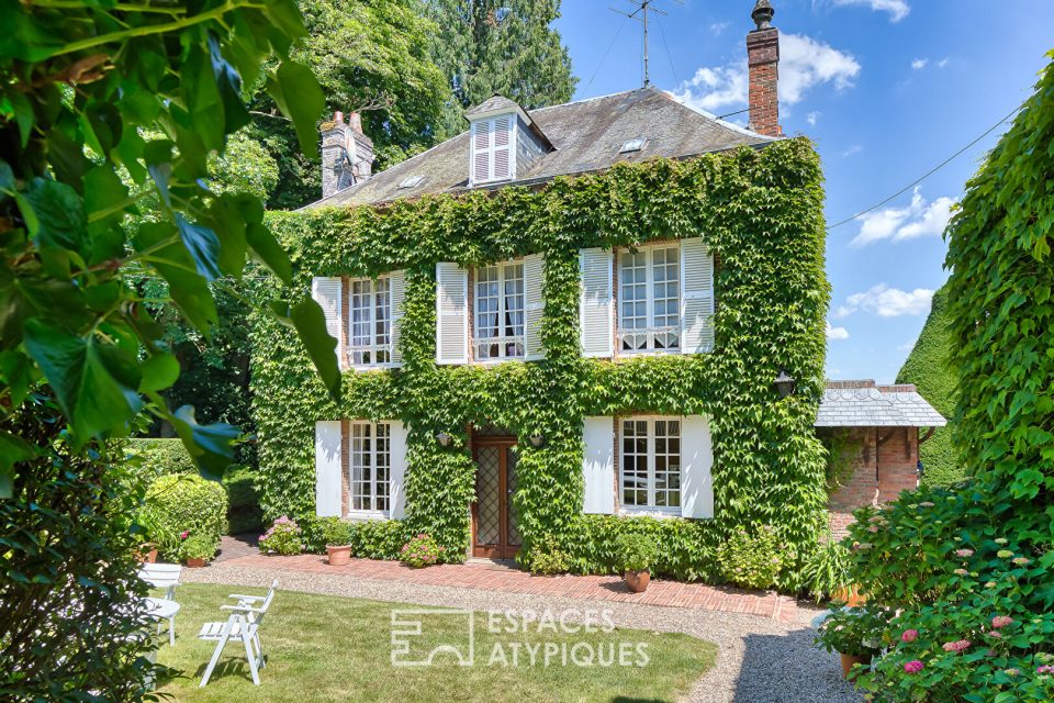 Maison de maître, élégance intemporelle, dépendances et jardin d'exception