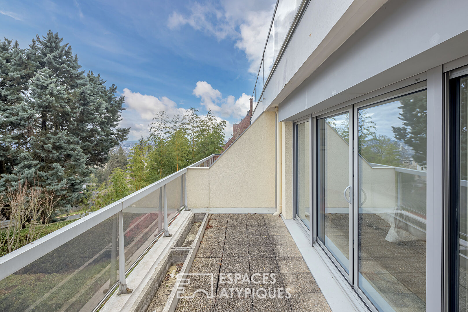 Appartement rénové quartier Jouvenet avec vue panoramique sur Rouen