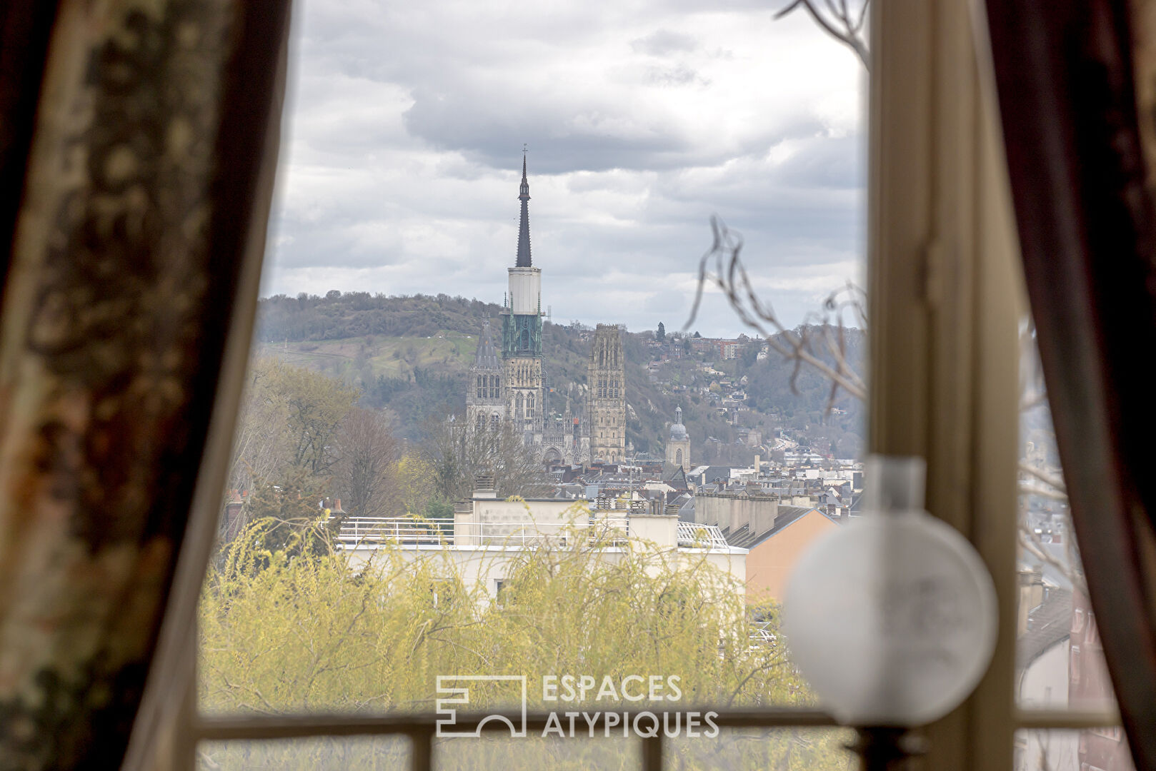 Duplex rive droite avec vue panoramique sur Rouen et toit terrasse