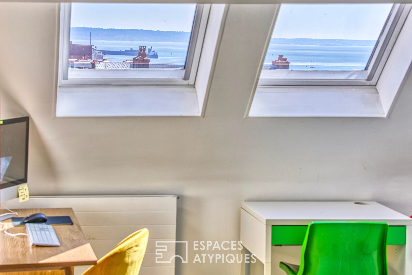 Duplex avec vue mer à deux pas de la plage dans une ancienne maison de maître