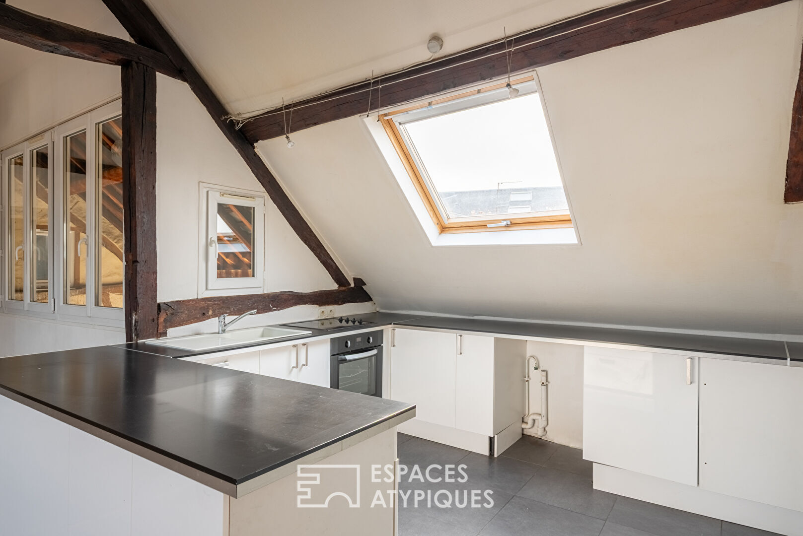 Inverted Duplex in the city center