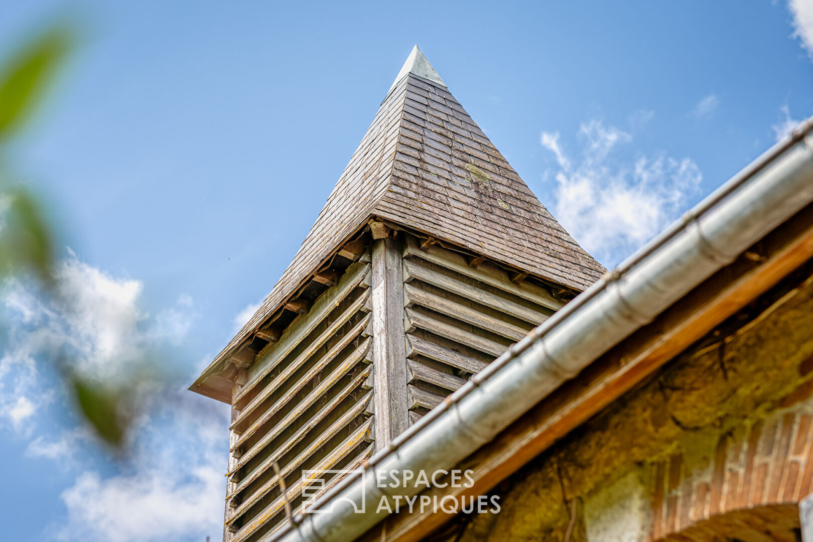 Chapelle du 12e siècle avec dépendance