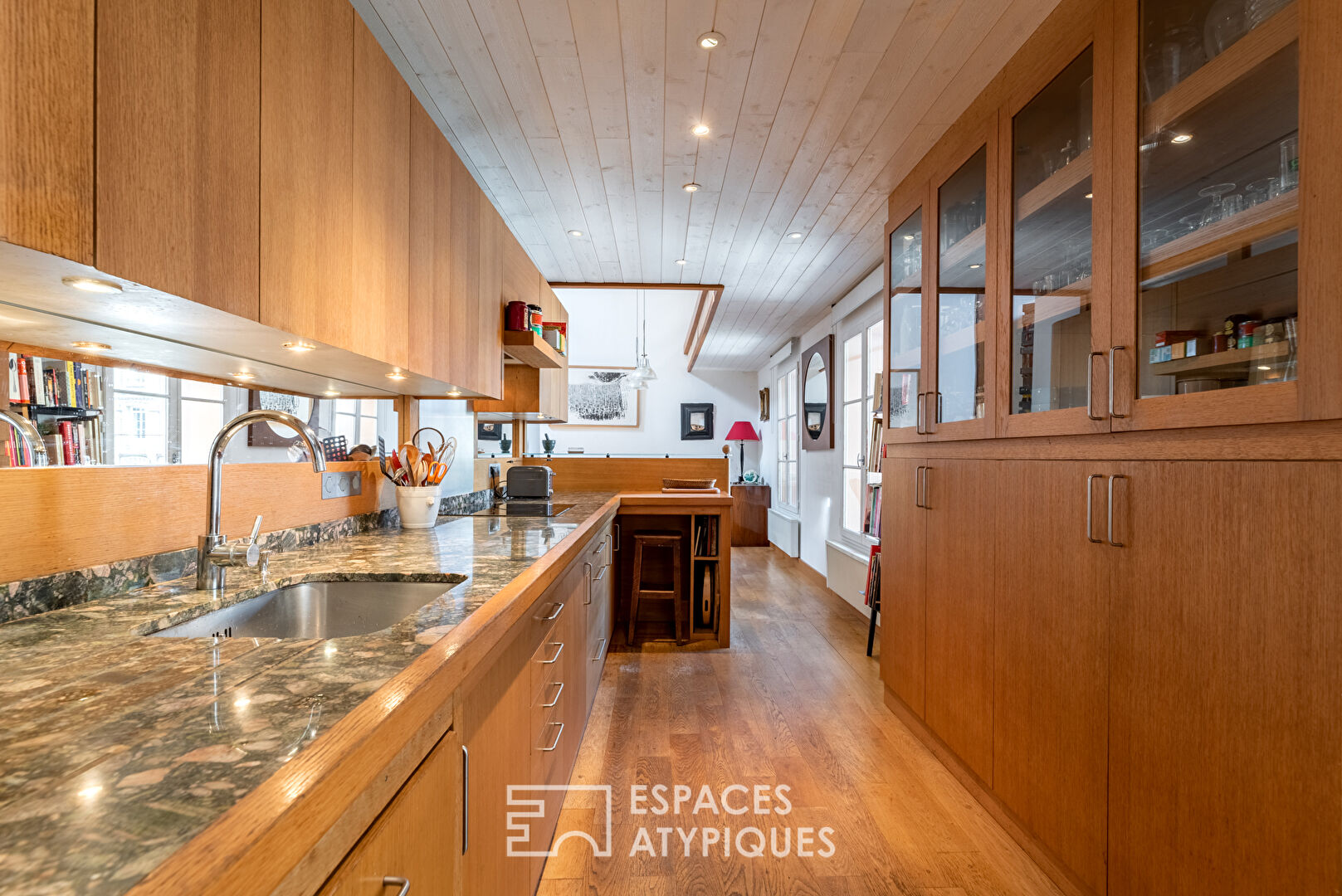 Généreux appartement avec terrasse privative