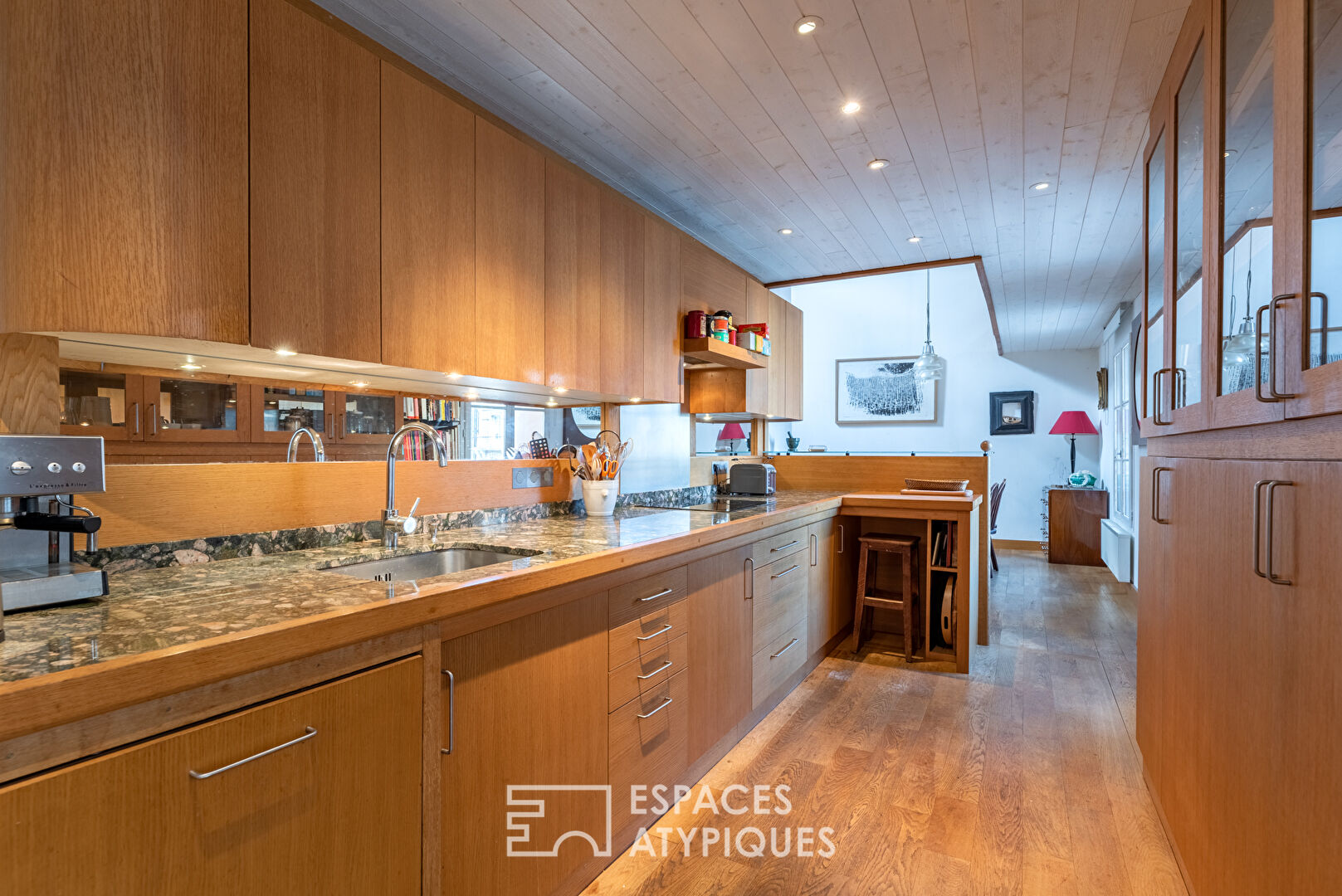 Généreux appartement avec terrasse privative