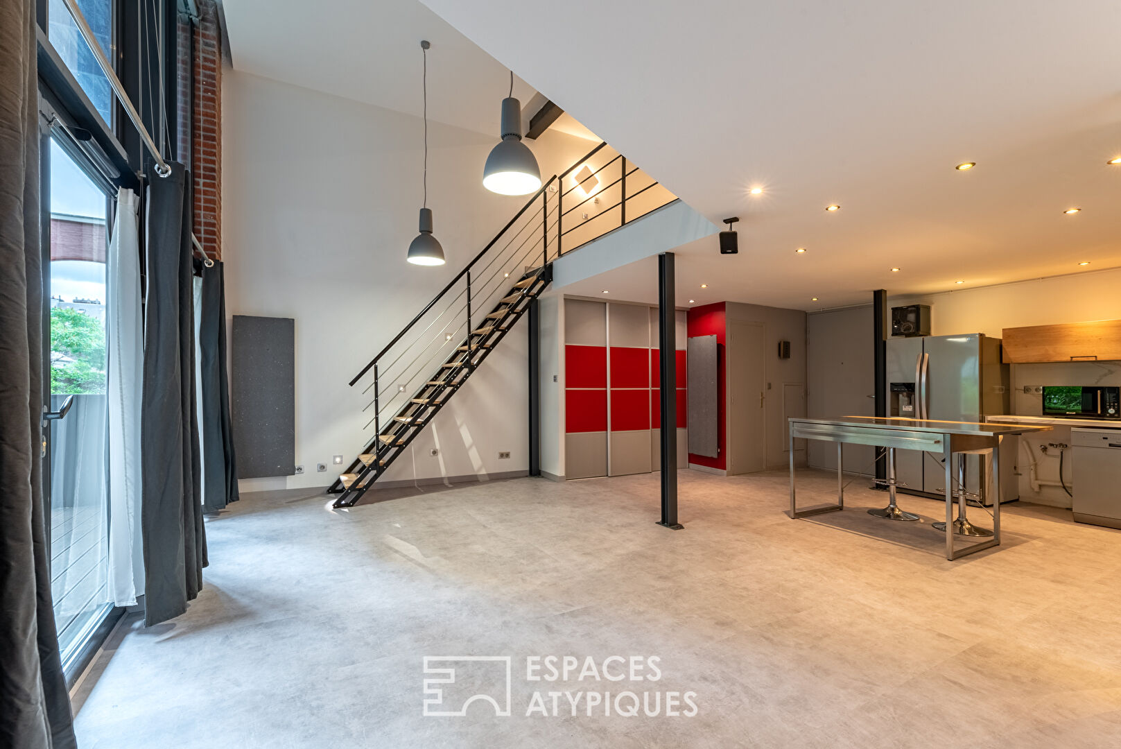 Loft avec terrasse dans une ancienne filature