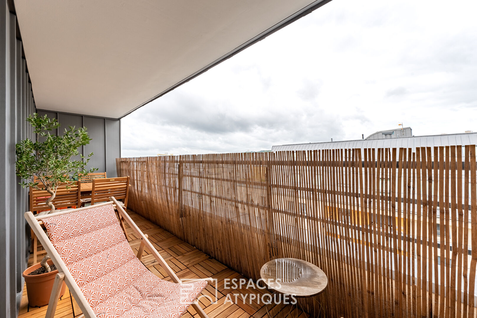 Appartement cosy avec terrasse et parking