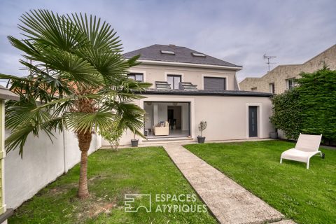 Maison singulière avec jardin et garage au coeur de la Mare au Clerc