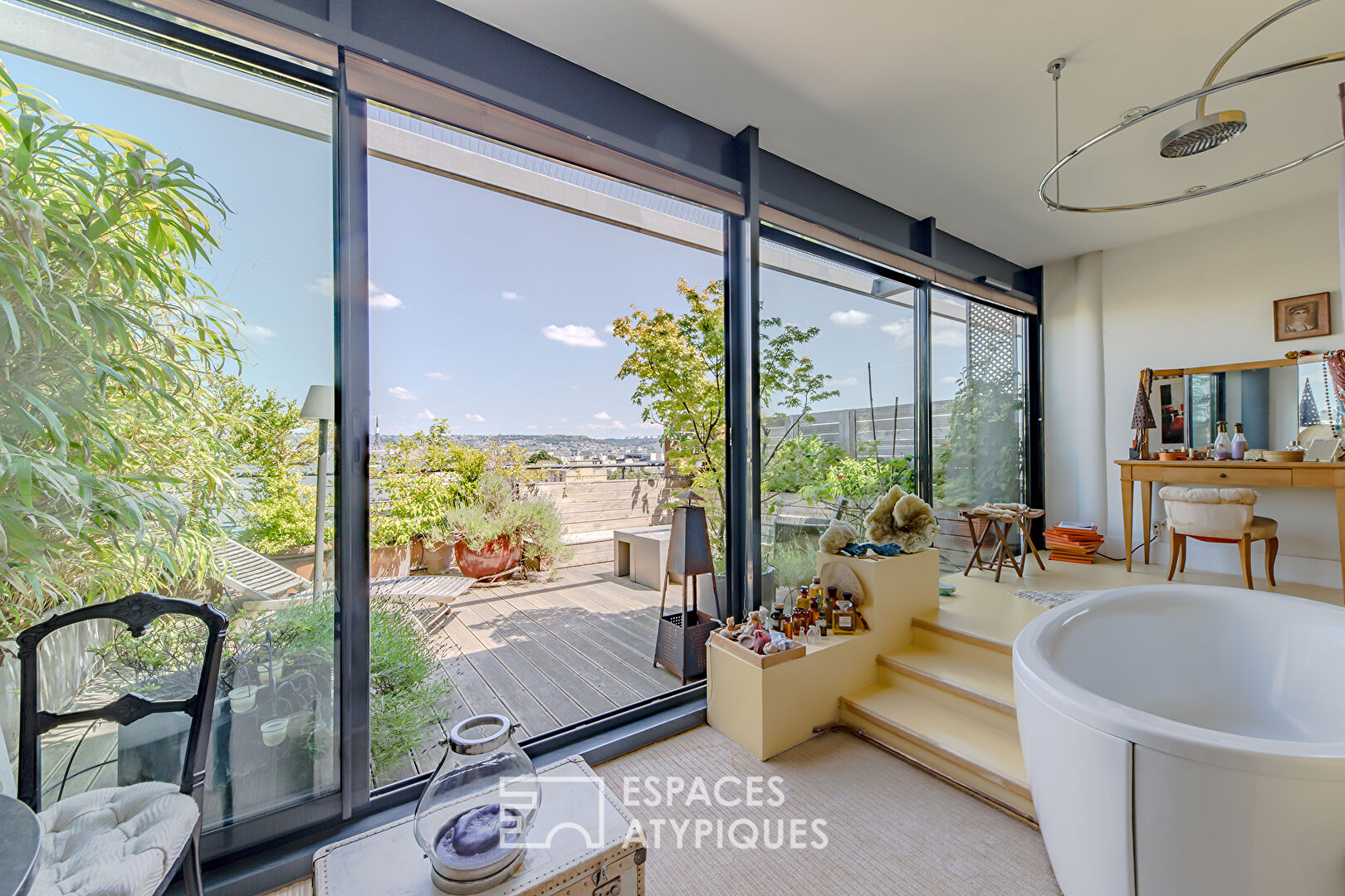 Loft grand standing avec studio indépendant et terrasse avec vue sur Rouen