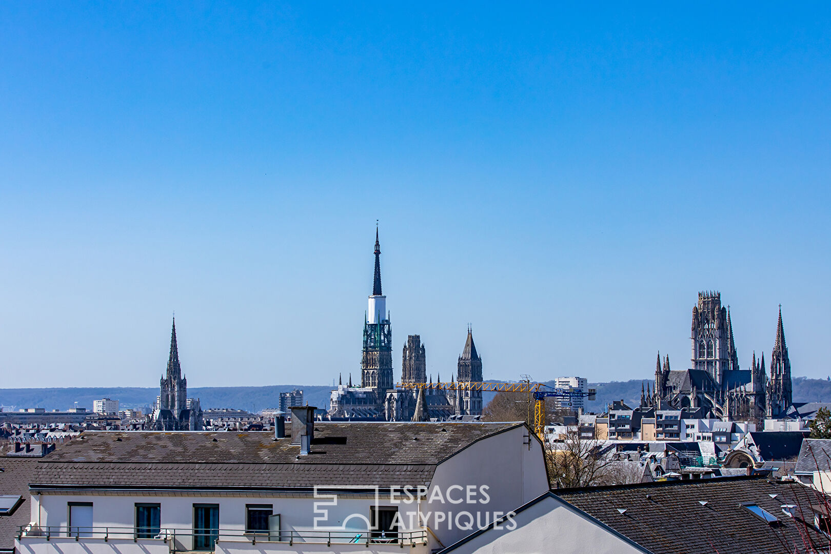 Furnished apartment on the ramparts of Rouen