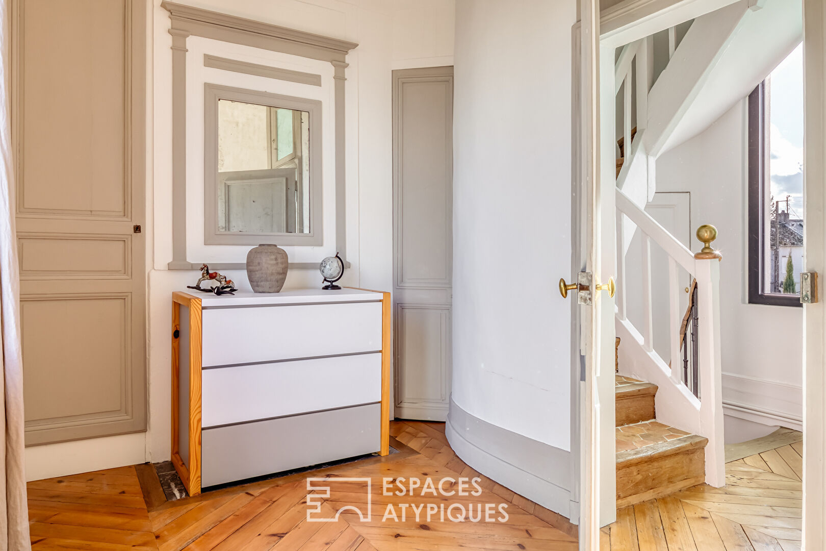 Maison de ville de 1850 ou l’élégance retrouvée