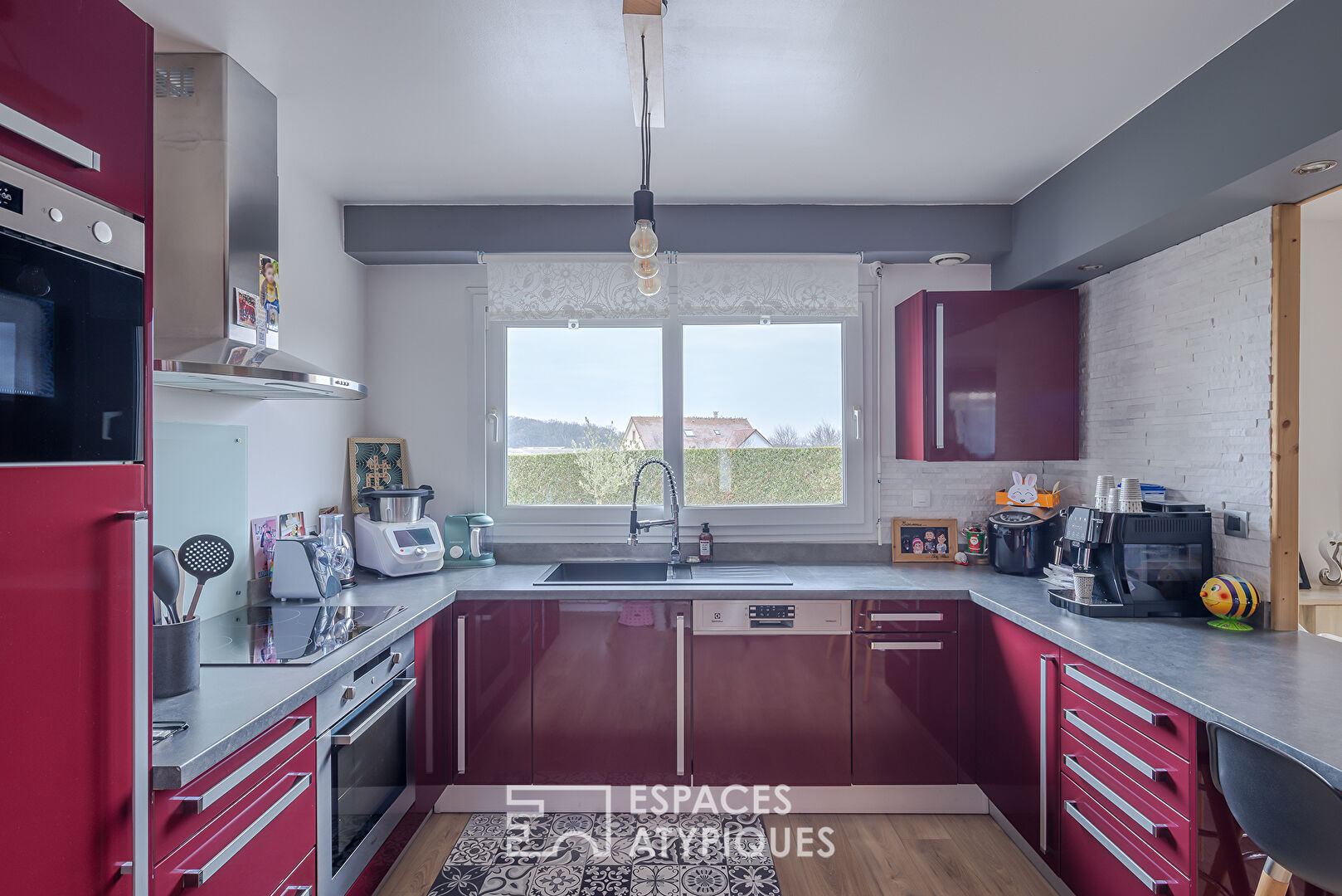 Maison contemporaine avec vue sur la campagne normande