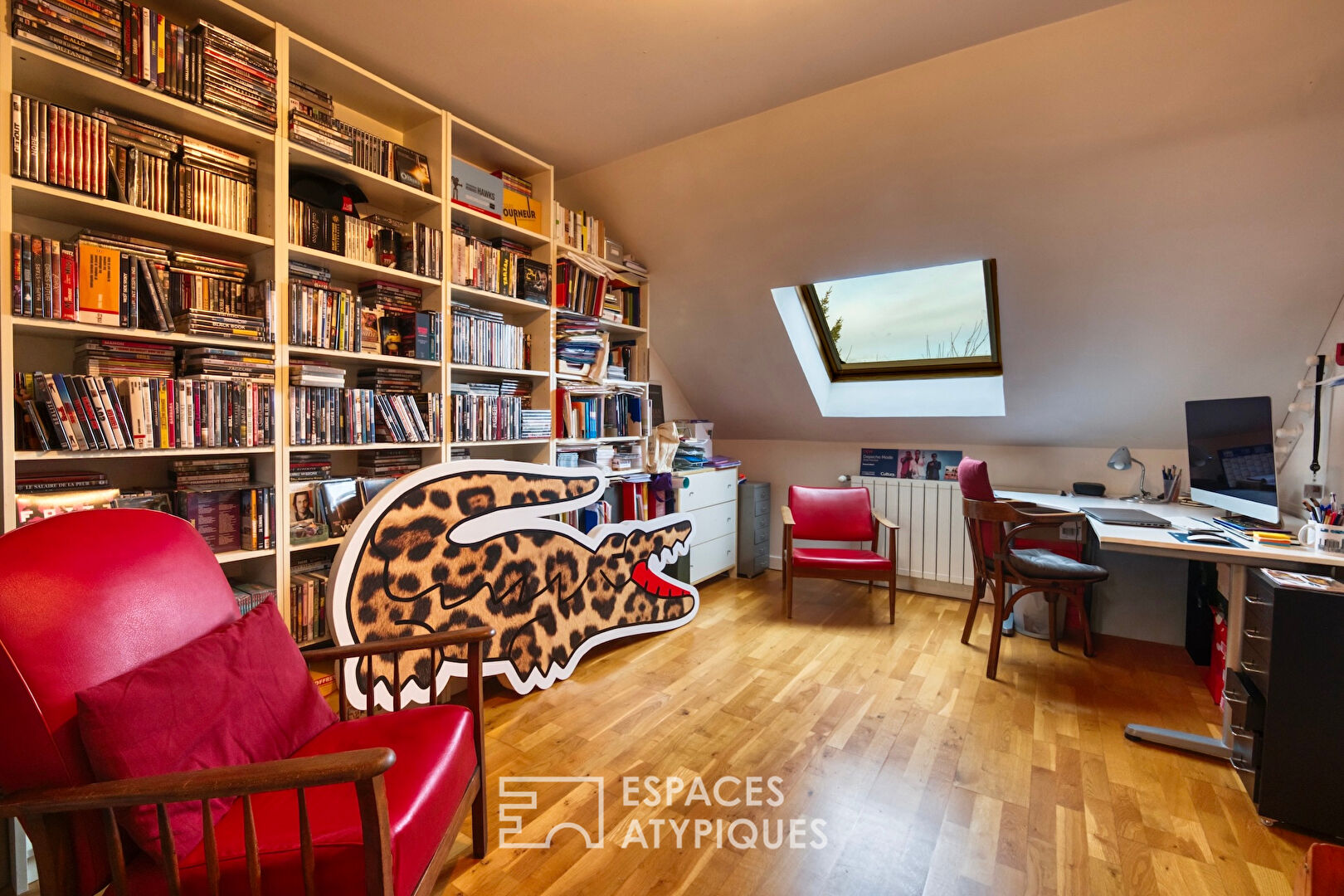 Maison restructurée à l&rsquo;esprit bohème avec jardin et garage