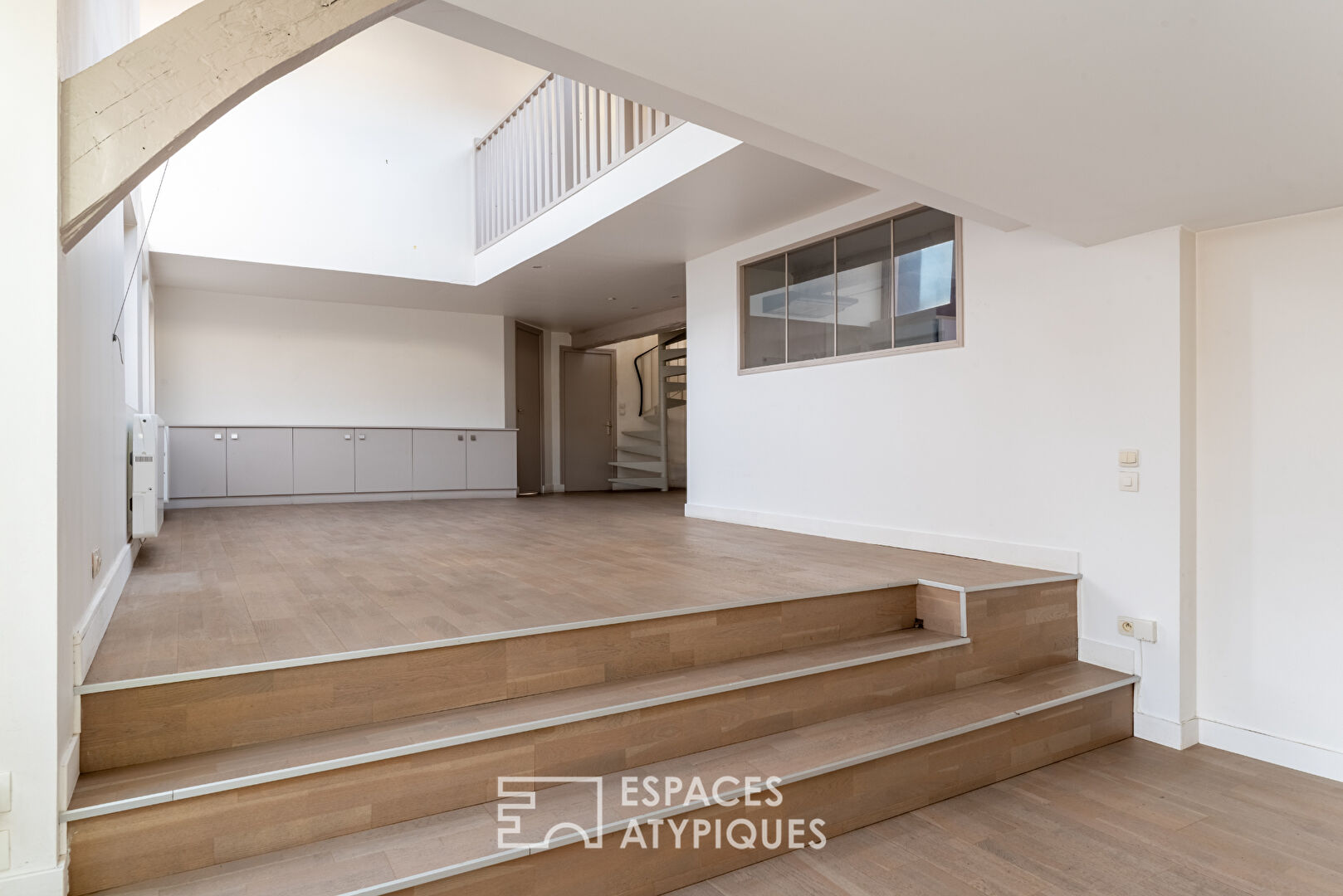 Loft d&rsquo;artiste en duplex