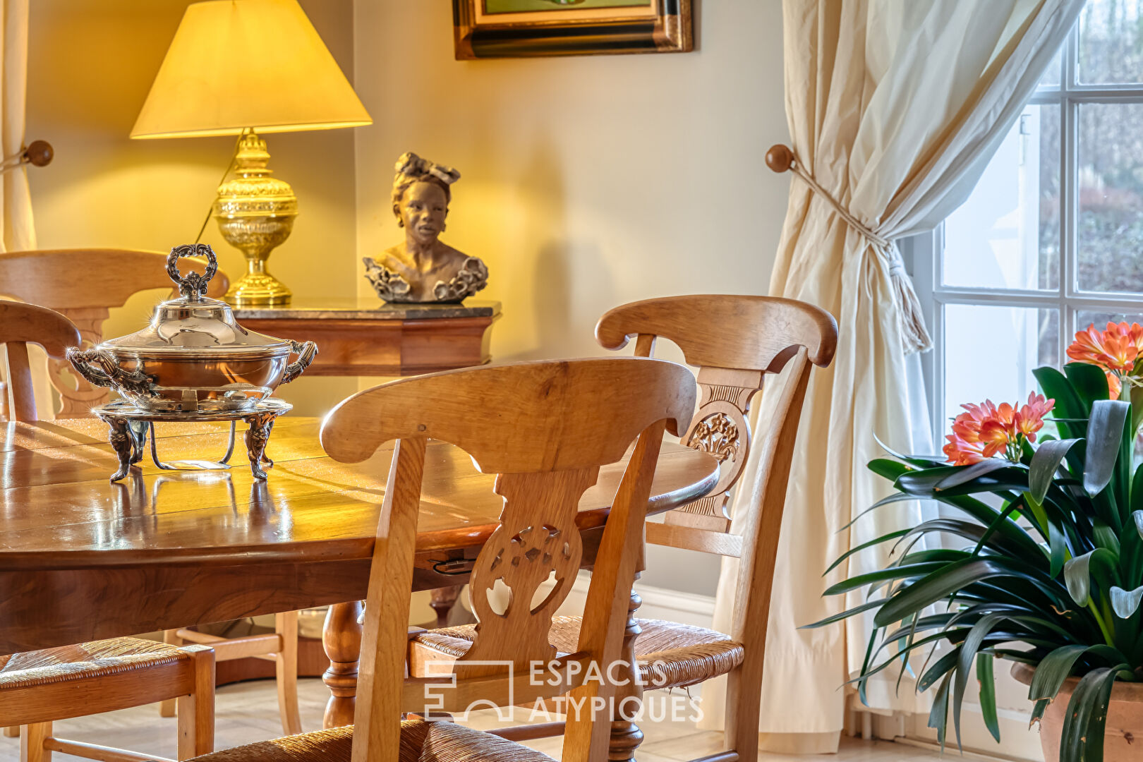 Maison Ile de France dans un parc arboré