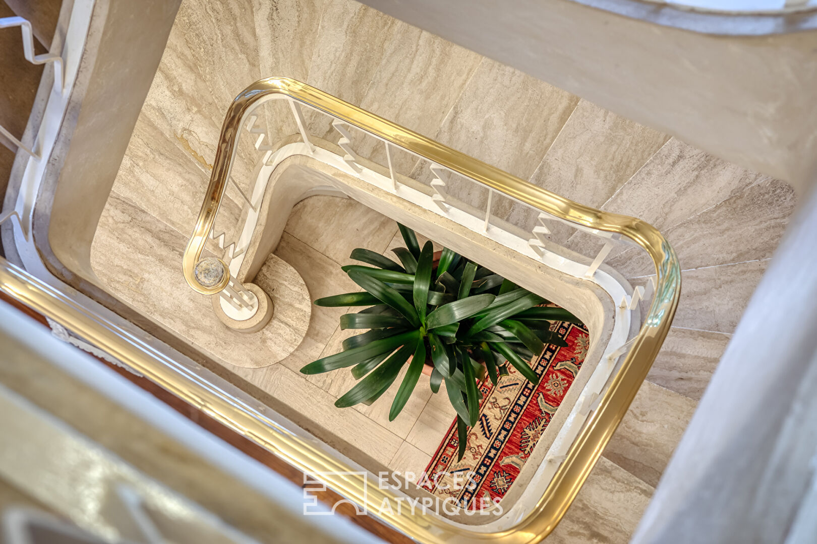 Maison Ile de France dans un parc arboré