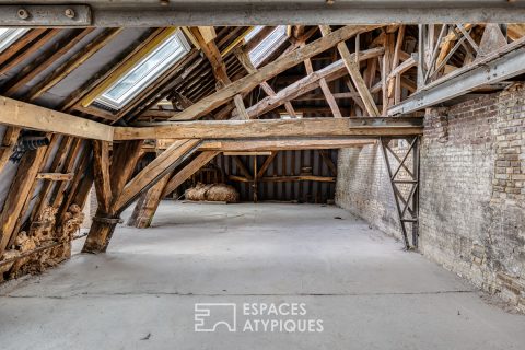 Appartement loft sous combles en coeur de ville avec Rooftop