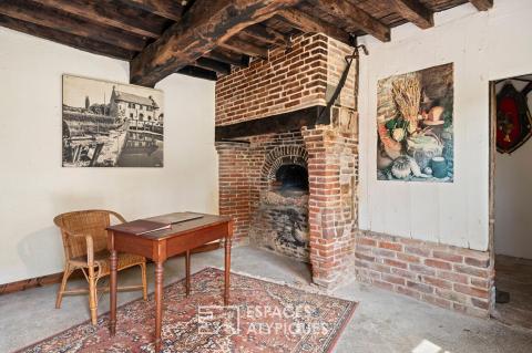 Corps de ferme avec dépendances et jardin vivant