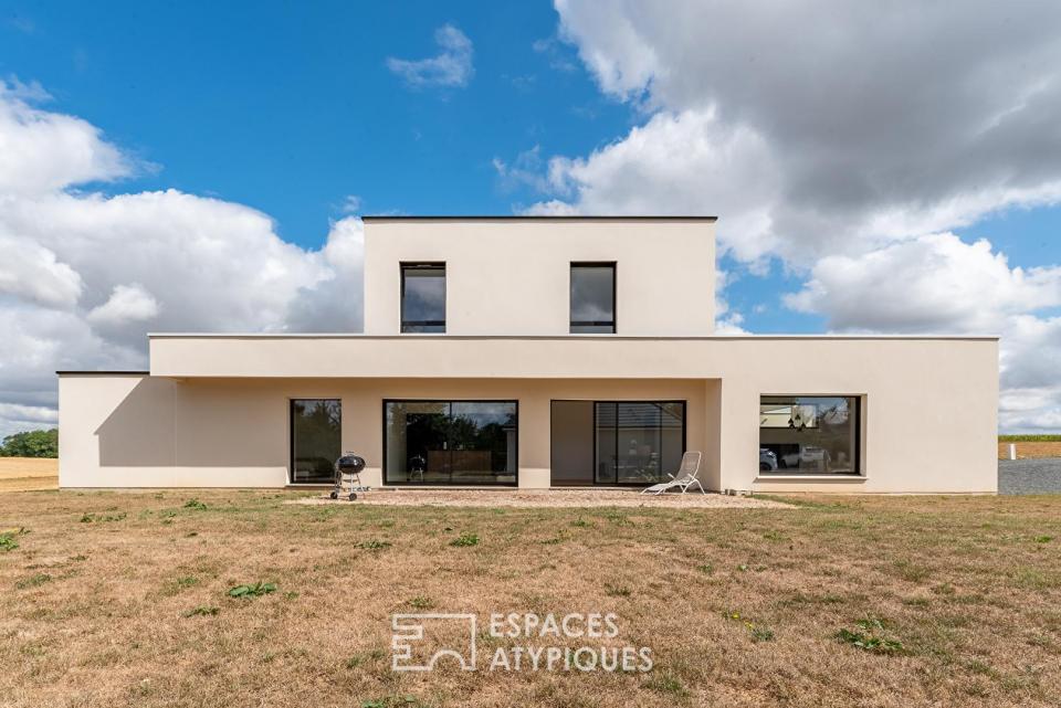 Elégante contemporaine avec vue sur la campagne