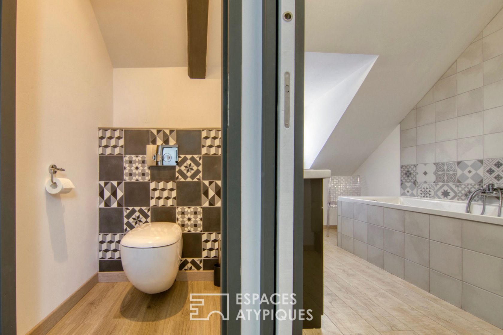 Contemporary style apartment nestled under the eaves of the city center