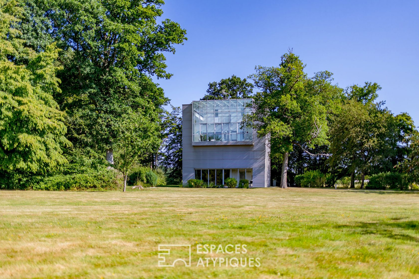 Maison d’architecte de renom d’inspiration moderniste