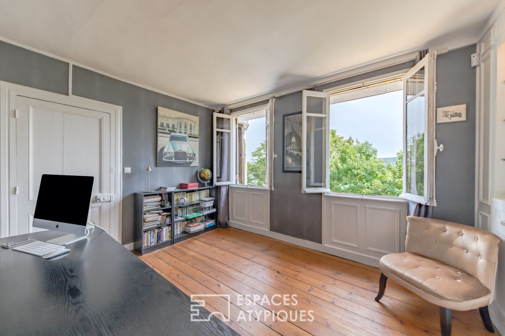 Manoir anglo-normand en bord de Seine avec chapelle rénovée