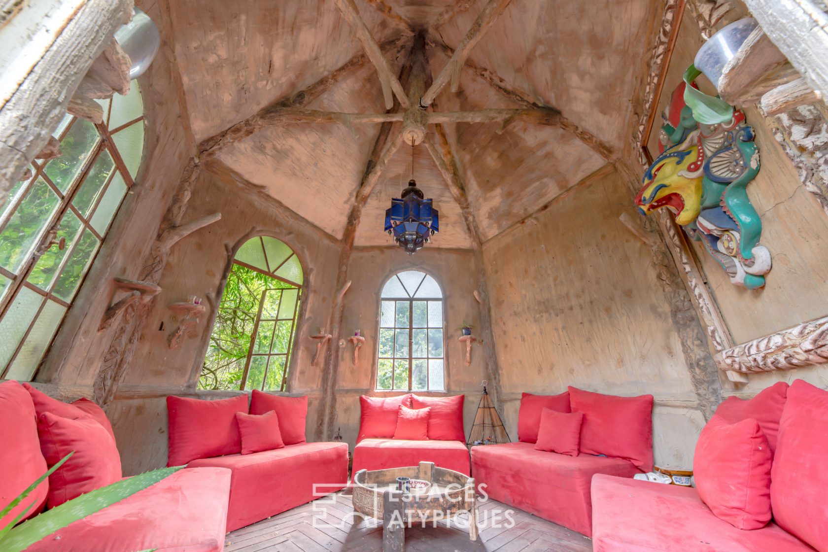 Manoir anglo-normand en bord de Seine avec chapelle rénovée