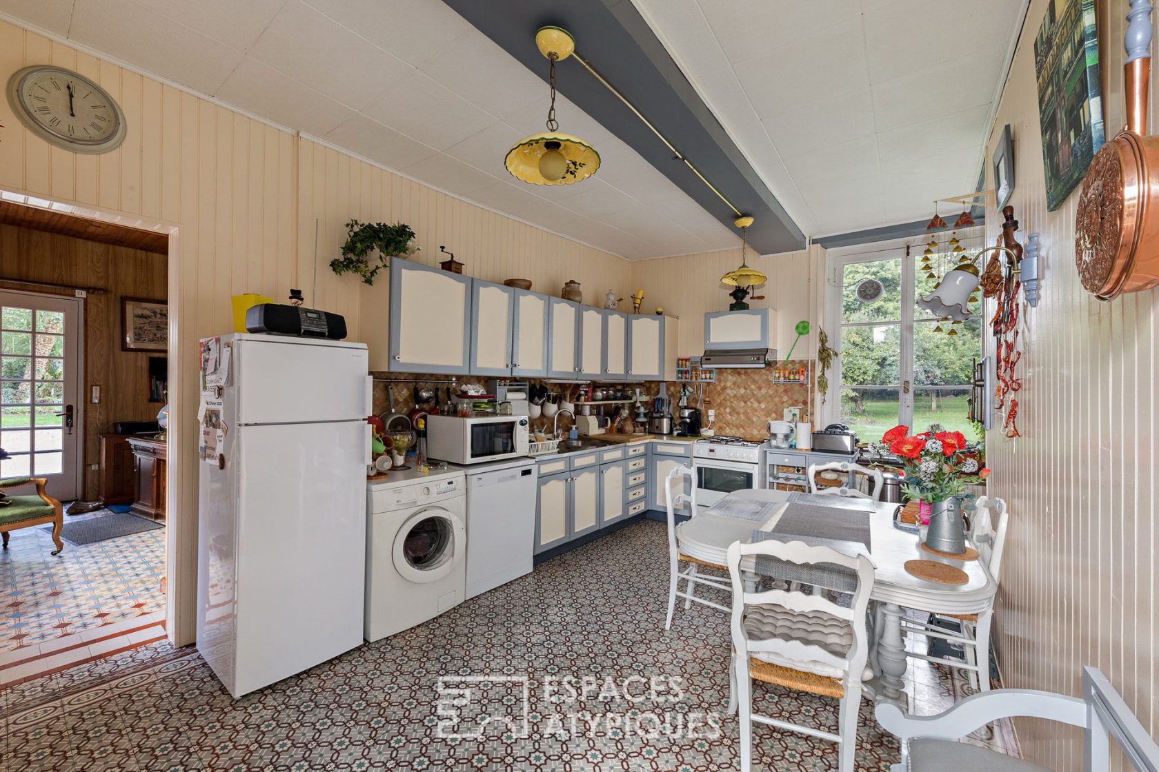 Charming 19th century manor house in its park
