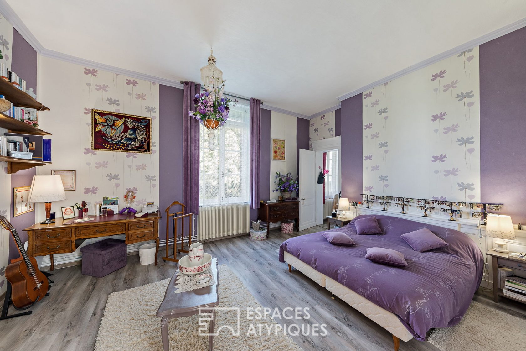 Charming 19th century manor house in its park