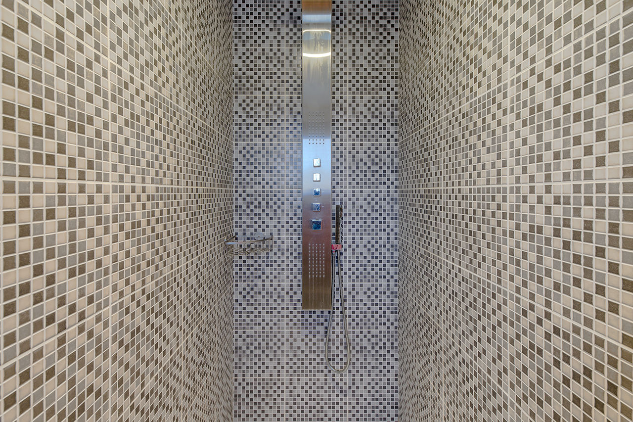Architect house of character with swimming pool