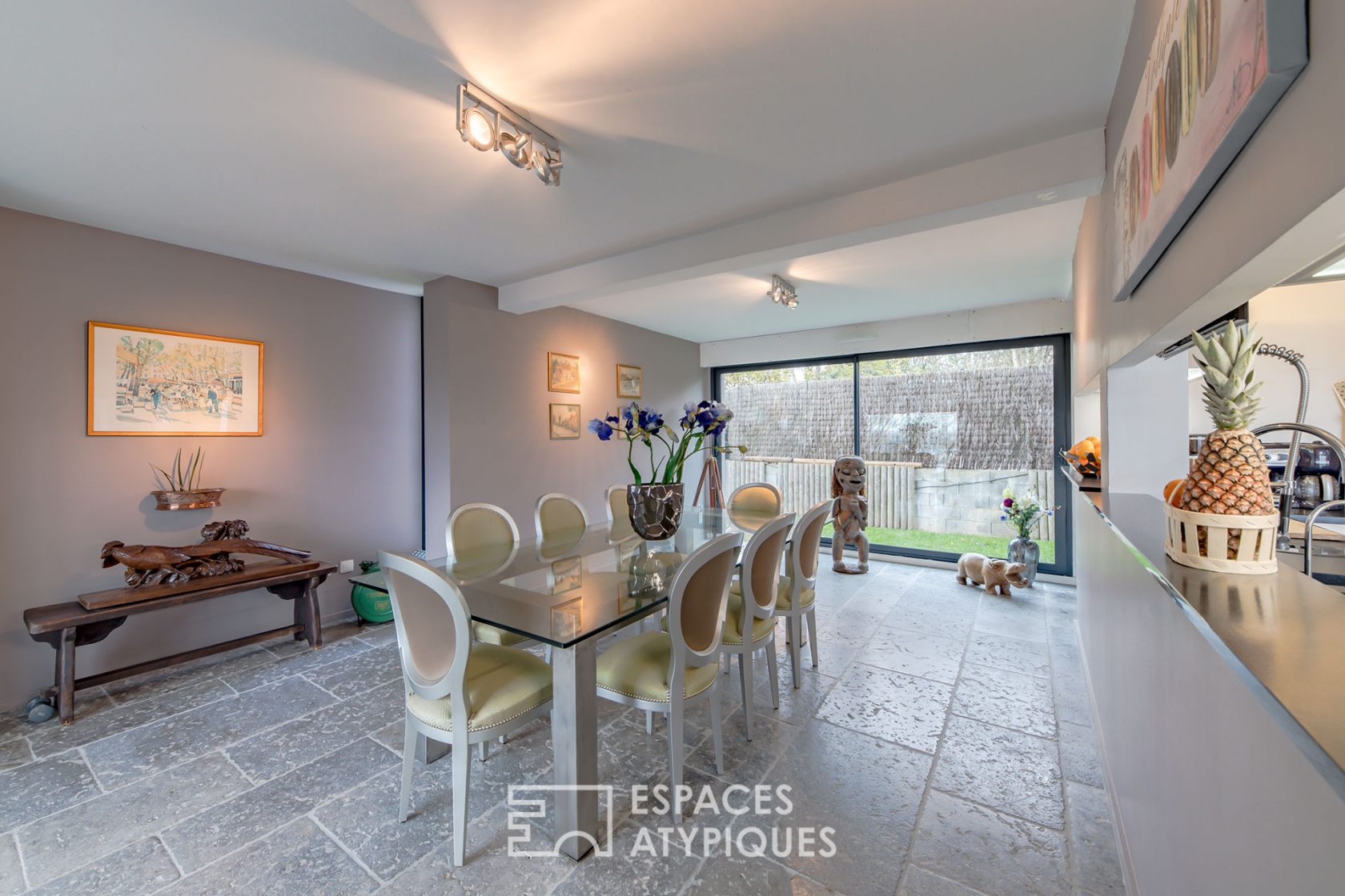 Architect house with panoramic view of the loops of the Seine