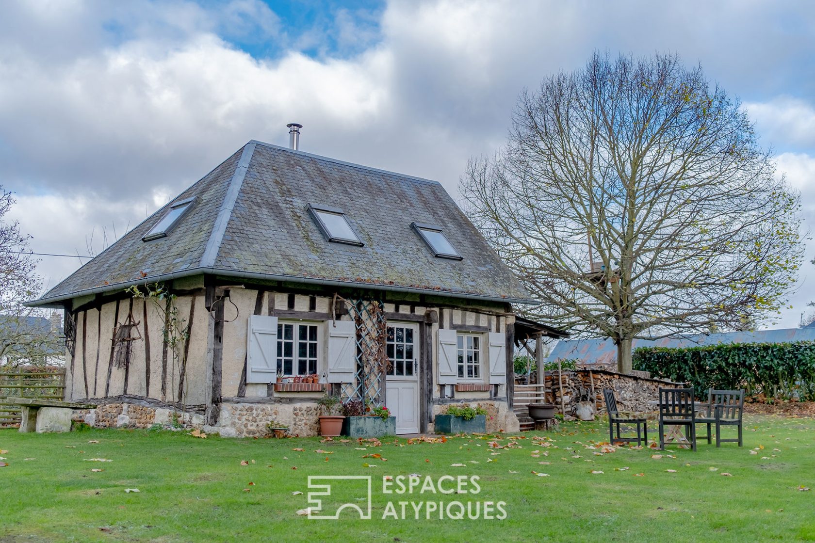 Charming 17th century rectory and its parish garden