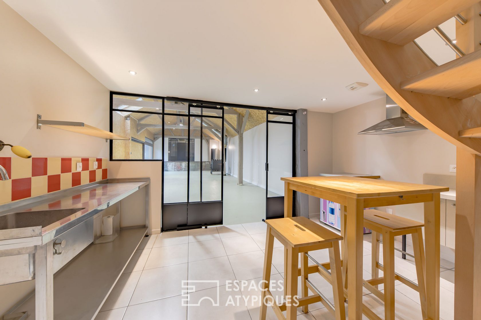 Real Estate Ensemble _ Loft spirit to reinterpret