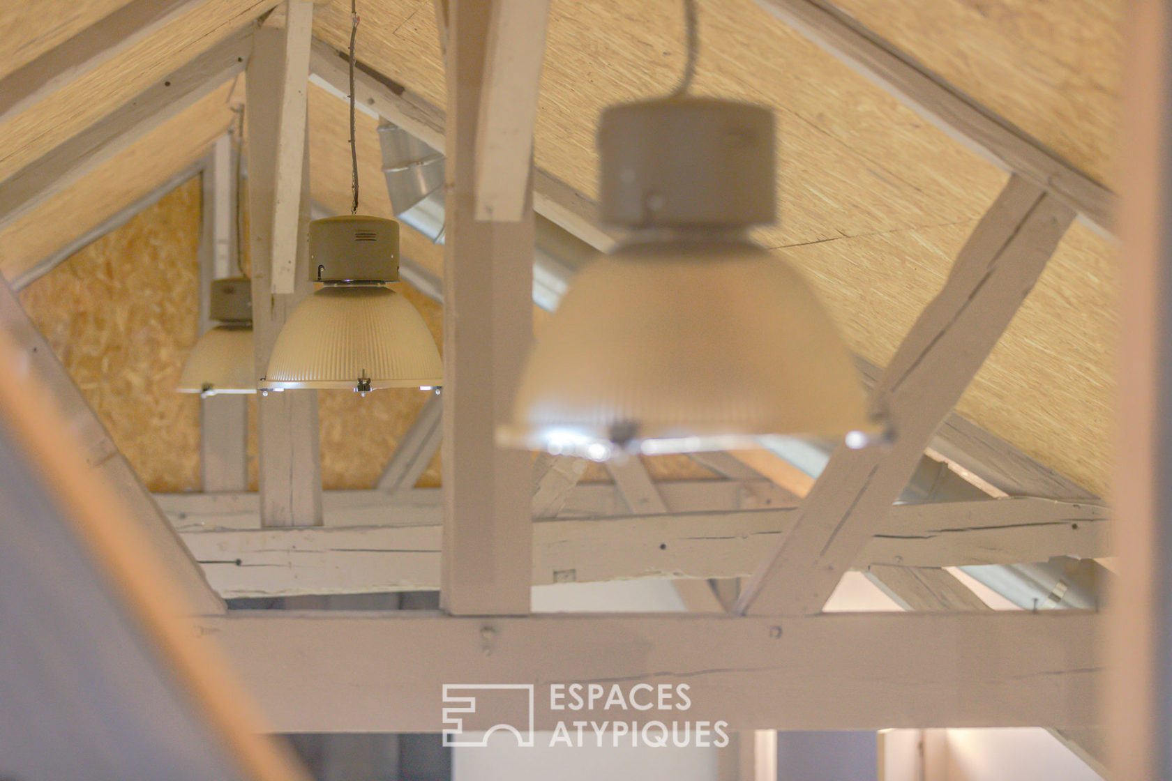 Real Estate Ensemble _ Loft spirit to reinterpret