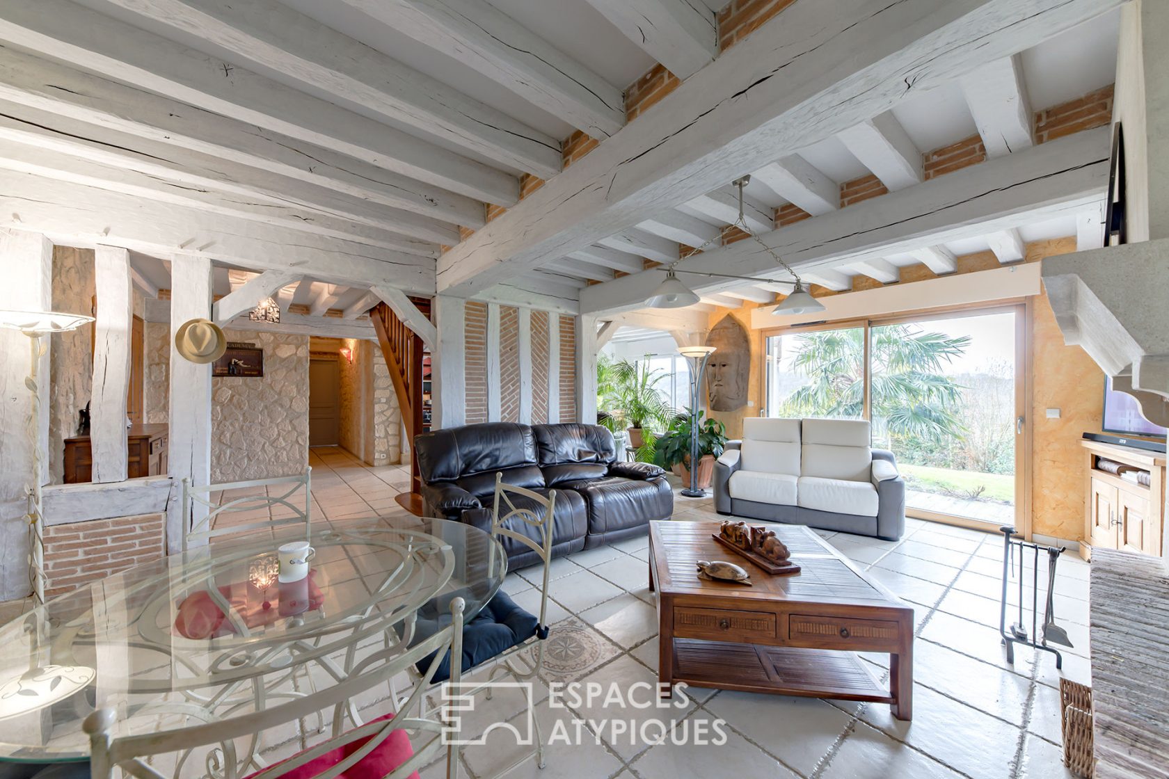 Norman house with unobstructed view of the valley