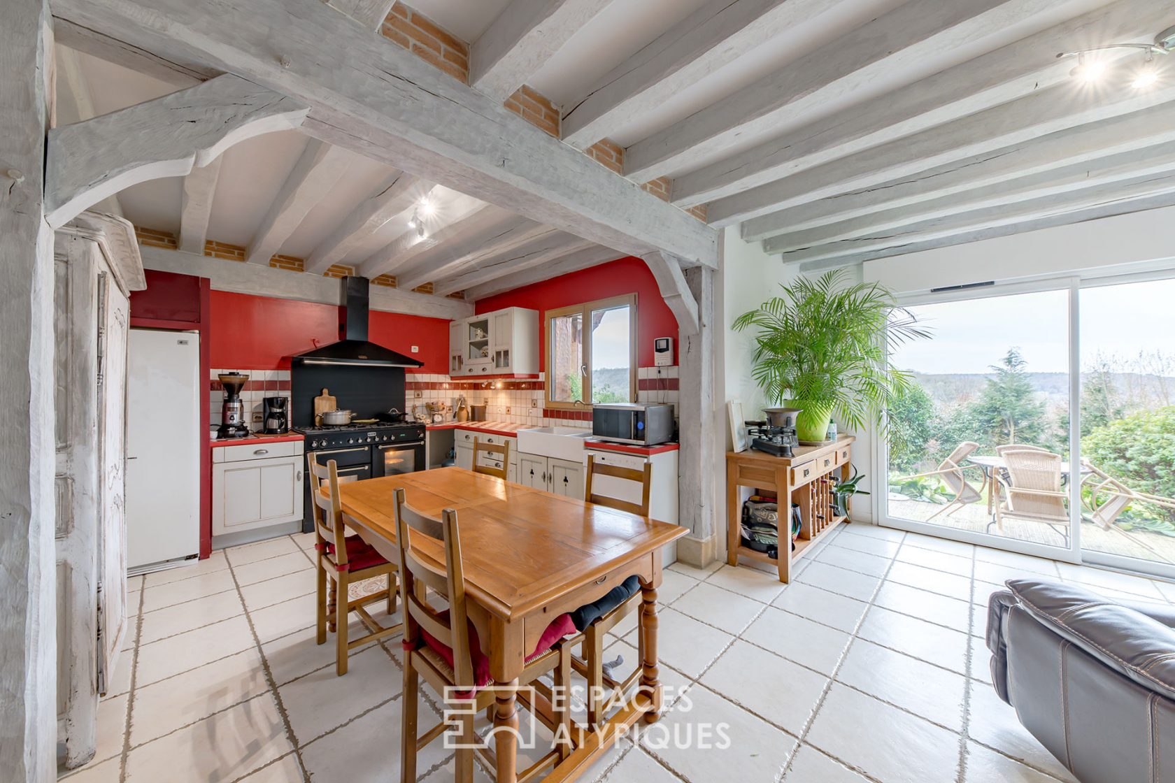 Norman house with unobstructed view of the valley