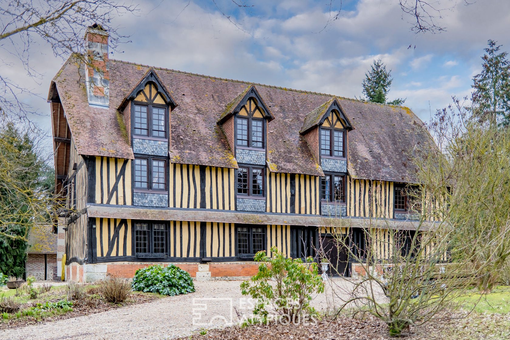 Manoir normand déplacé et remonté à l’identique