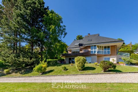 Contemporary house with panoramic views of Rouen