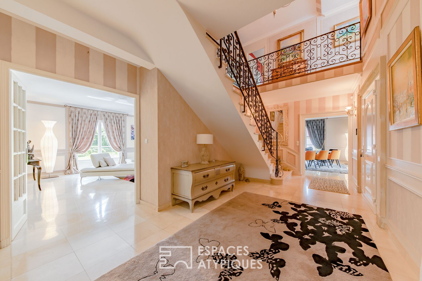Norman property out of sight with swimming pool