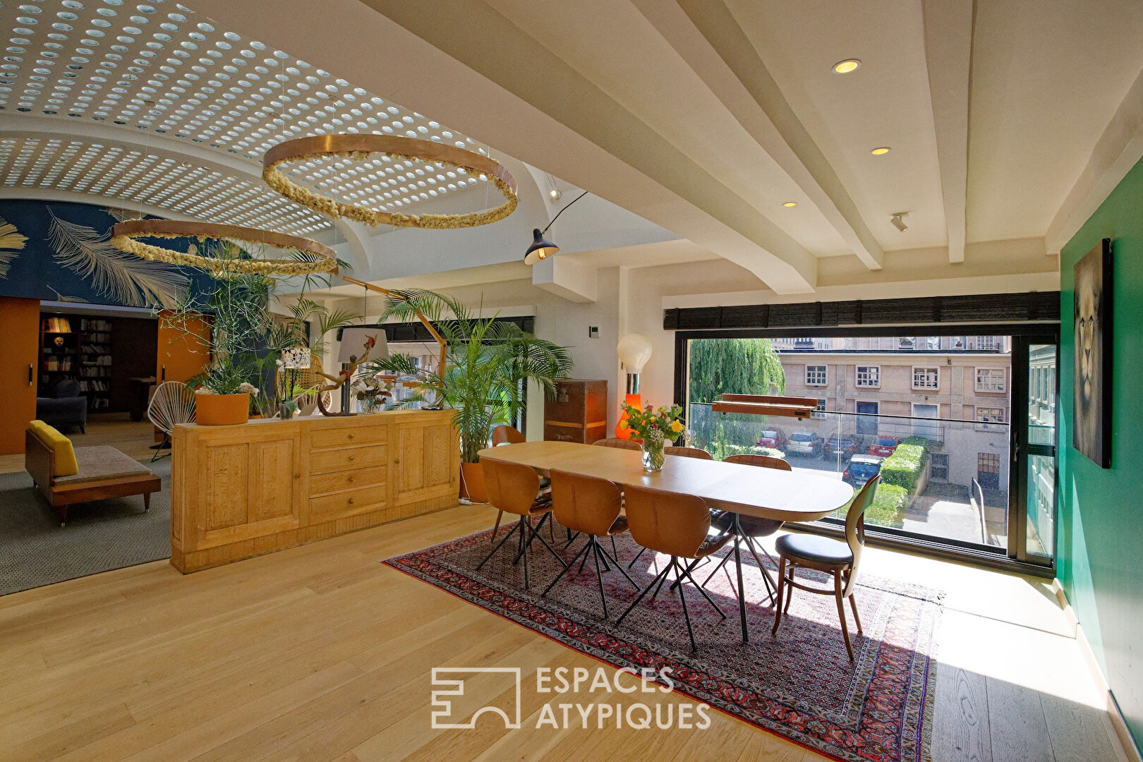 Exceptional loft in the very center, in the heart of the UNESCO-listed Perret sector