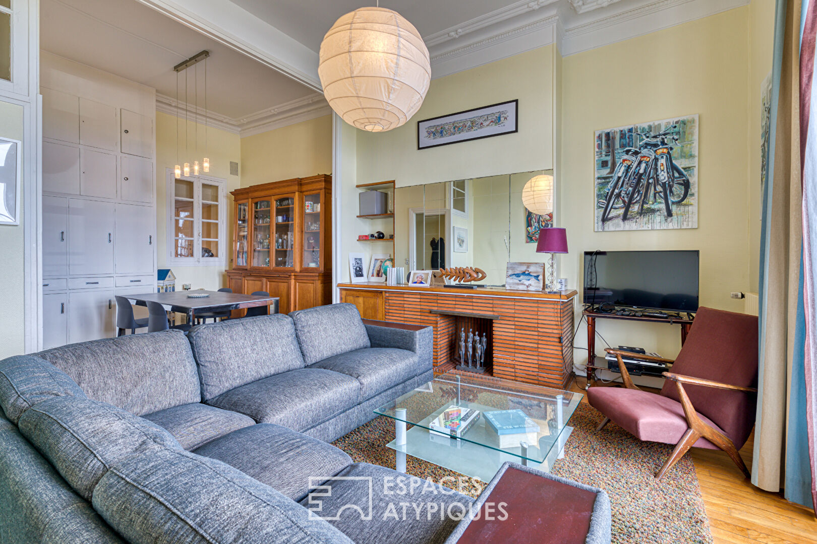 Beachfront apartment in a former hotel from 1901