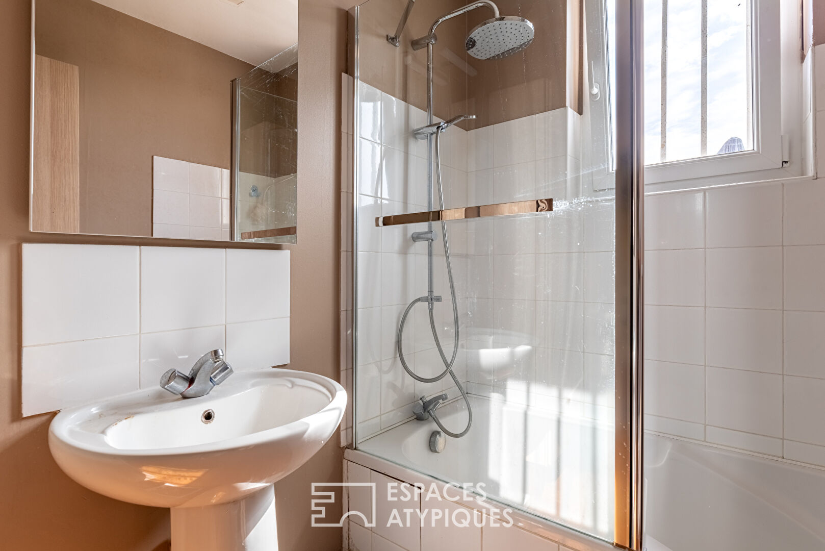 Renovated farmhouse with gîtes, living and business in the heart of the Pays de Bray