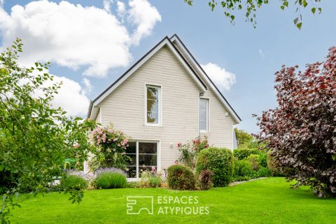 Maison d’architecte en ossature bois avec jardin paysager