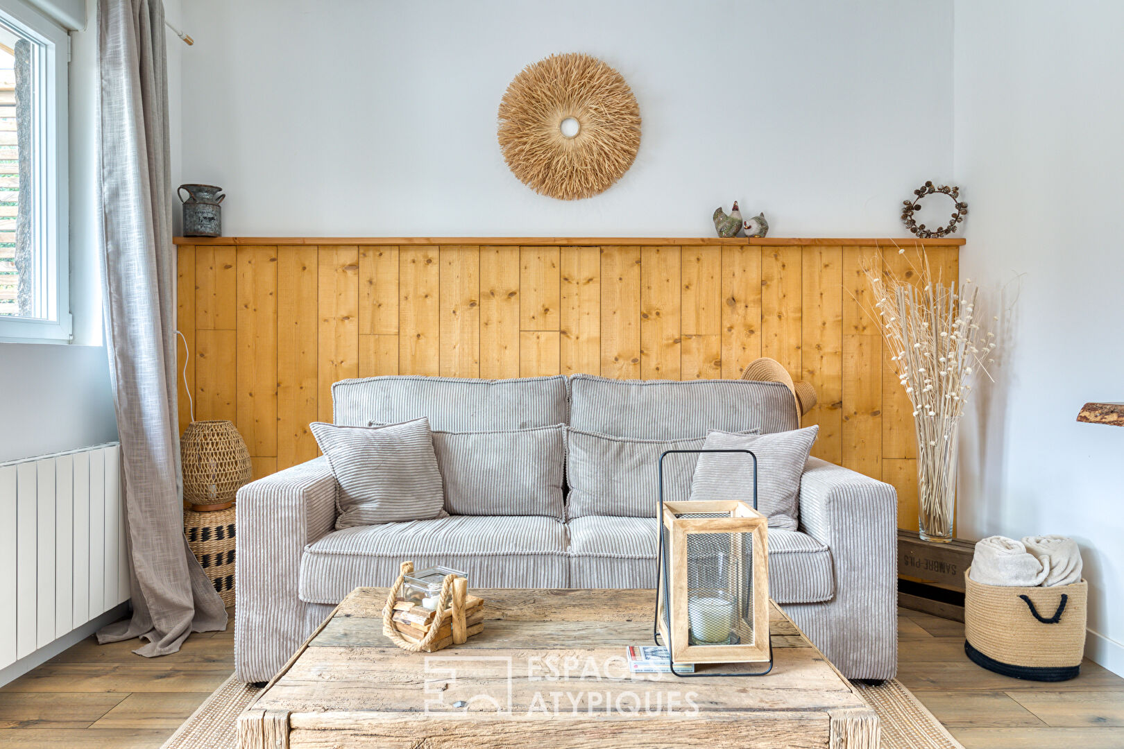 Reinvented farmhouse with independent apartment and swimming pool